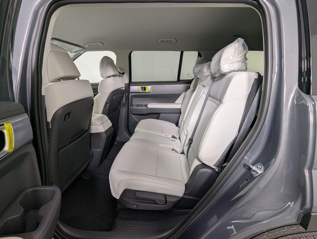 2026 Hyundai Santa Fe SE - Photo 24