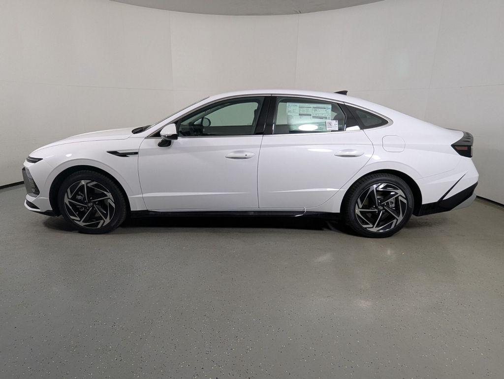 New 2026 Hyundai Sonata SEL Sport Sedan