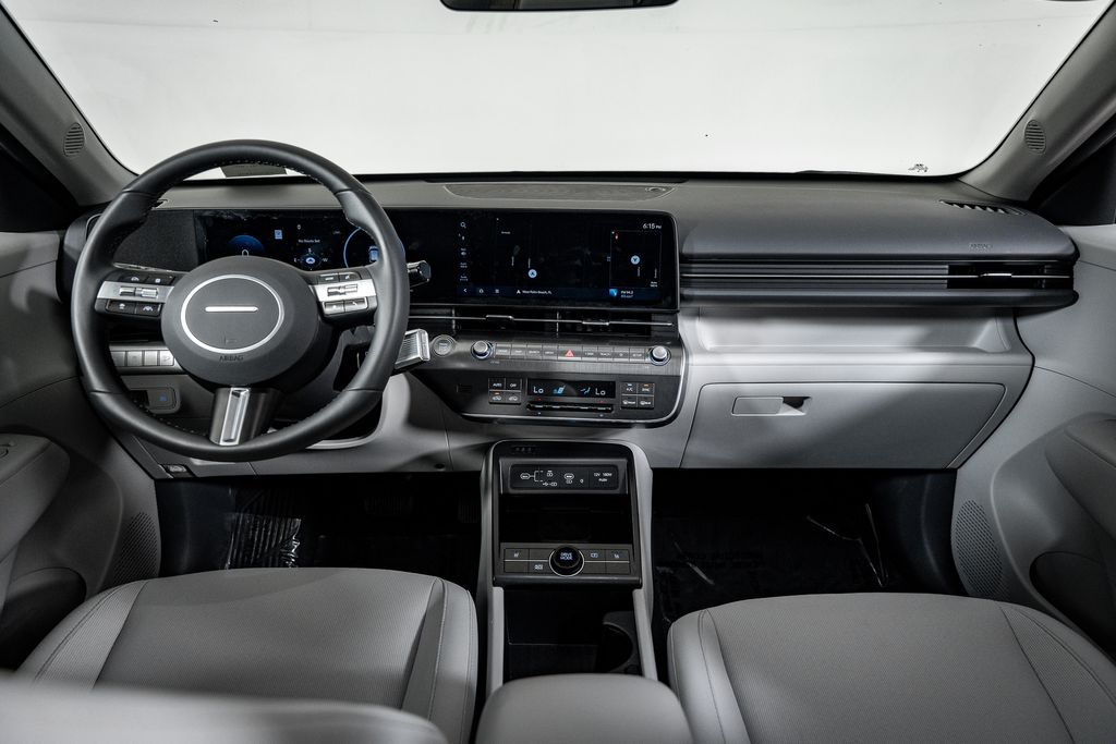 2025 Hyundai Kona SEL Convenience - Photo 31