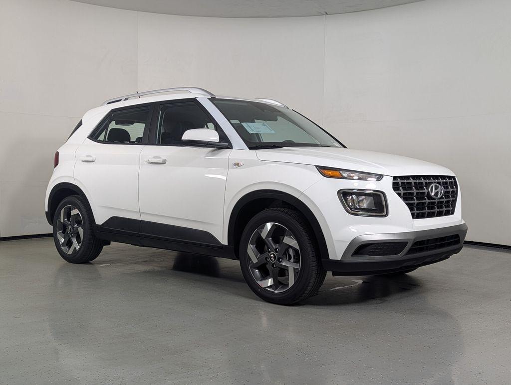 New 2026 Hyundai Venue SEL SUV