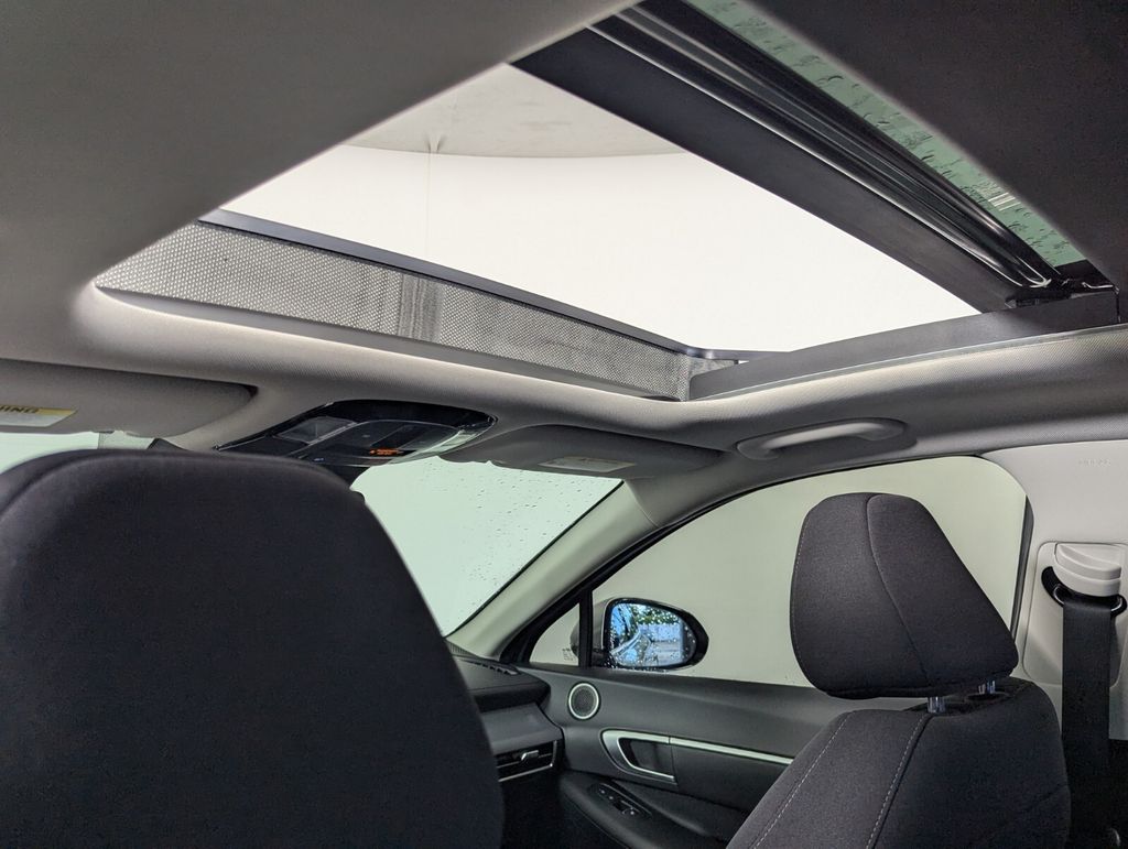 2024 Hyundai Sonata SEL - Photo 27