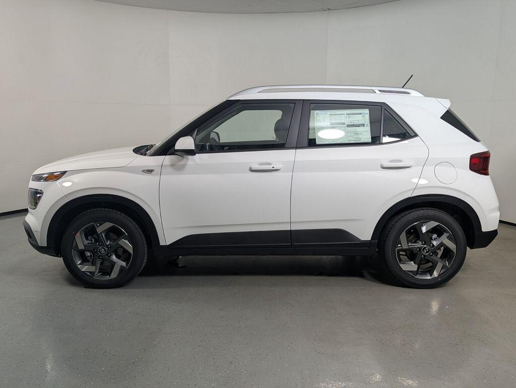 New 2026 Hyundai Venue SEL SUV