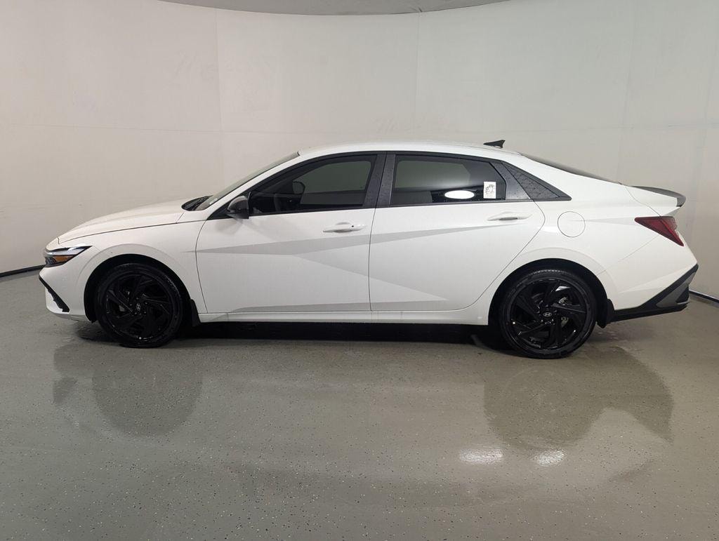 New 2026 Hyundai Elantra Hybrid SEL Sport Sedan