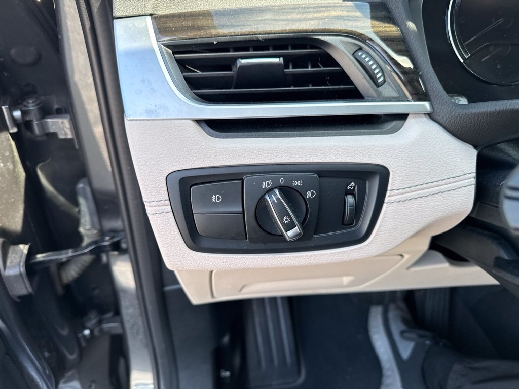 2020 BMW X1 28i - Photo 18