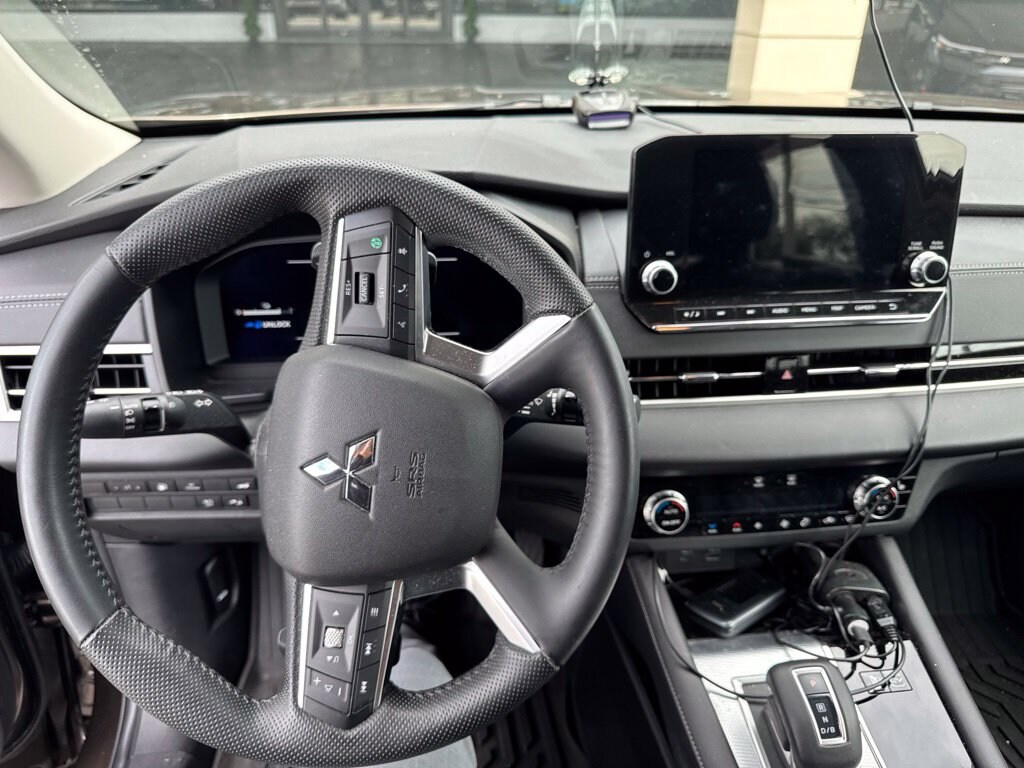 Used 2024 Mitsubishi Outlander Phev SEL SUV