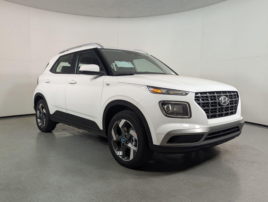 New 2026 Hyundai Venue SEL SUV