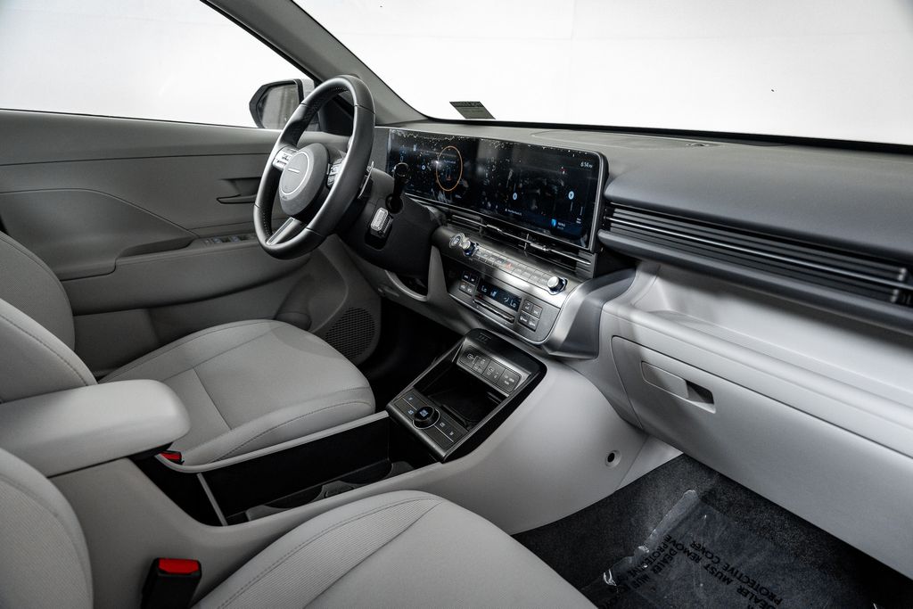 2025 Hyundai Kona SEL Convenience - Photo 29