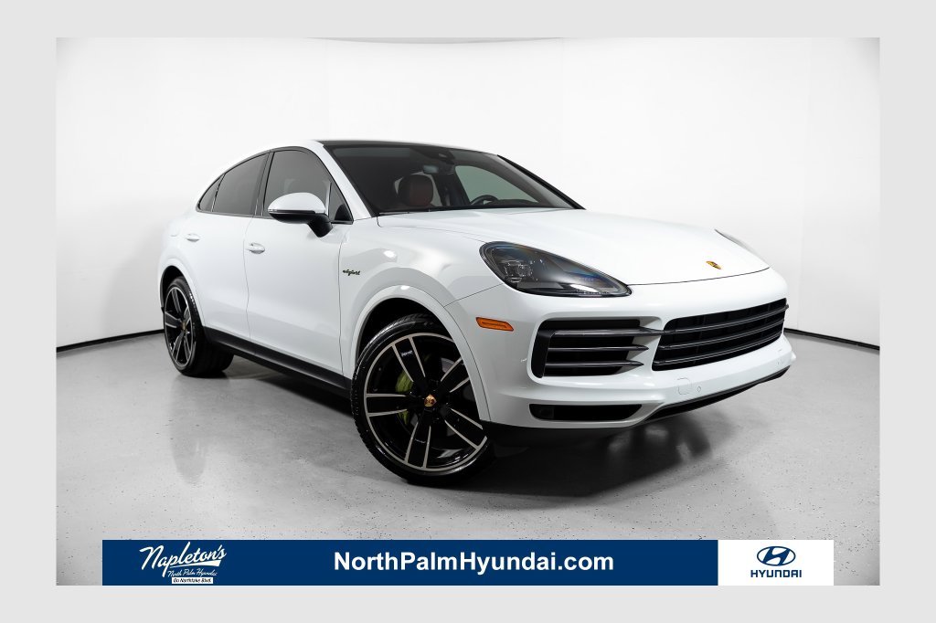 2023 Porsche Cayenne Coupe Platinum Edition