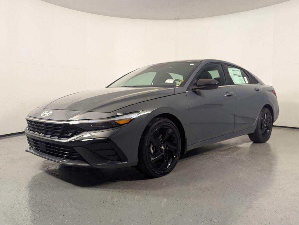 New 2026 Hyundai Elantra SEL Sport Sedan