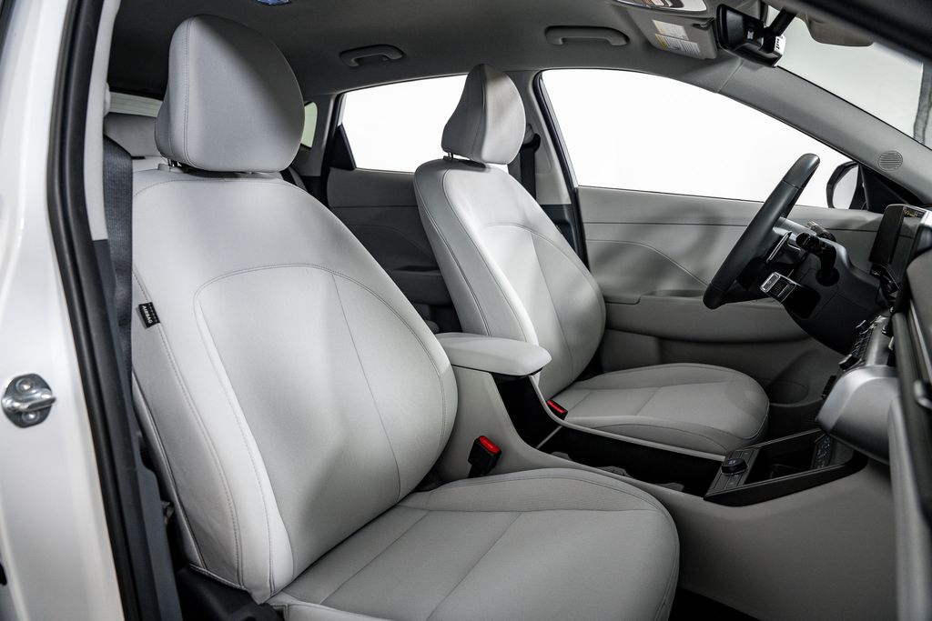 2025 Hyundai Kona SEL Convenience - Photo 19