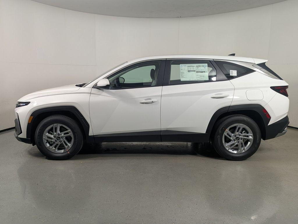 New 2026 Hyundai Tucson SE FWD SUV
