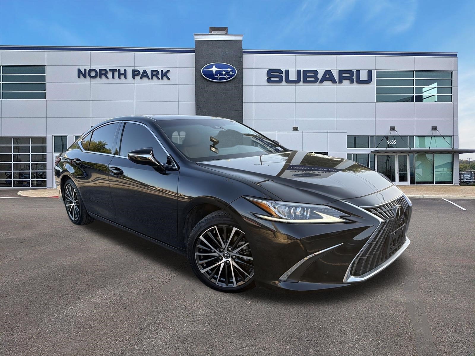 2024 Lexus ES