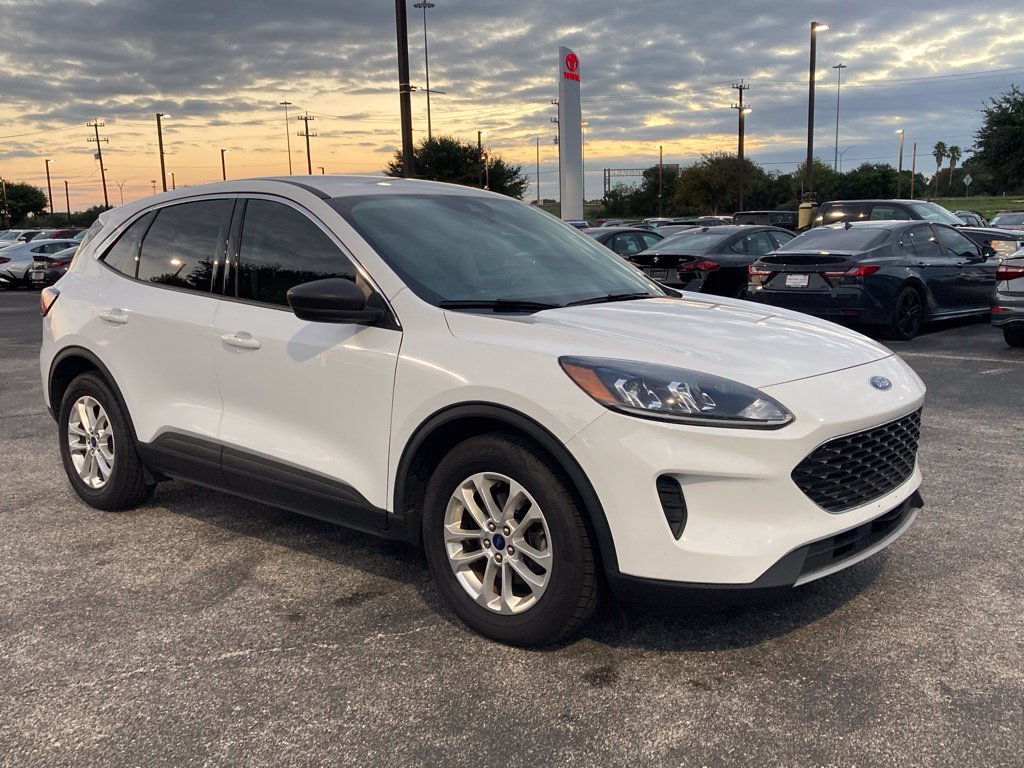 Used 2022 Ford Escape SE SUV