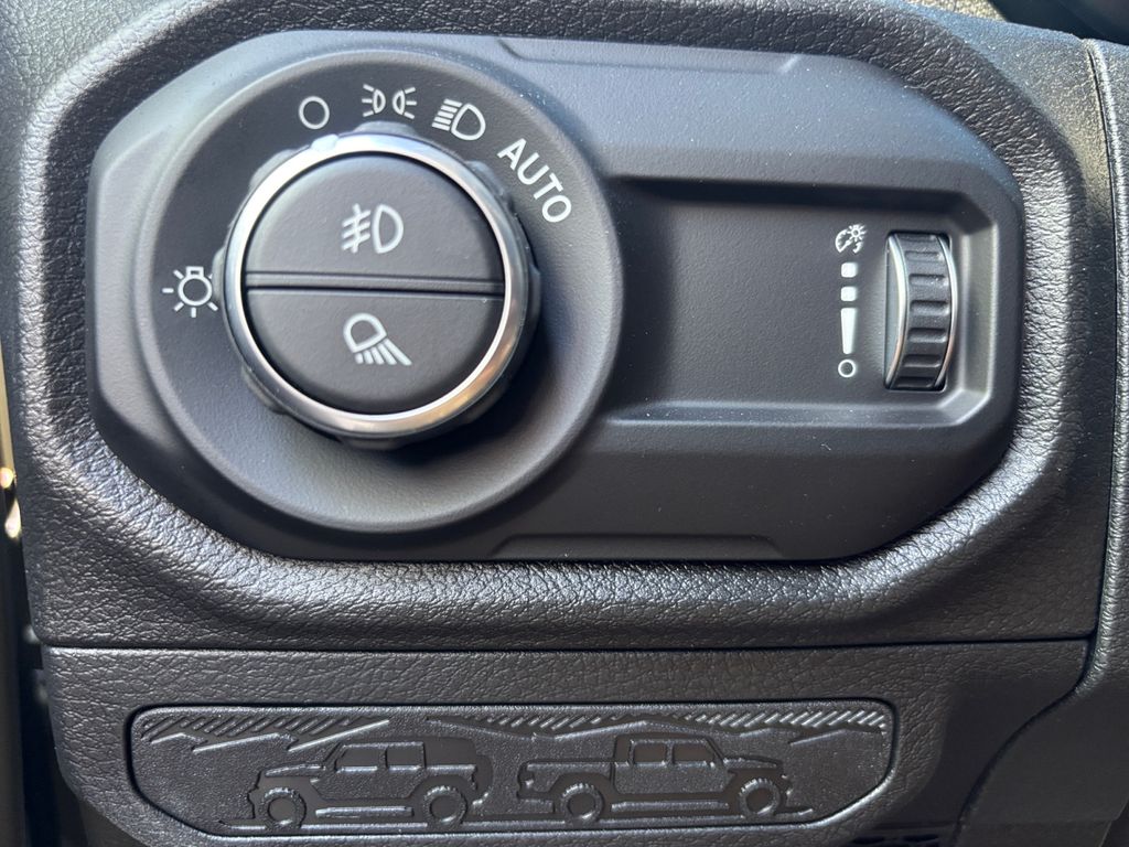 2026 Jeep Gladiator Willys 41 - Photo 28