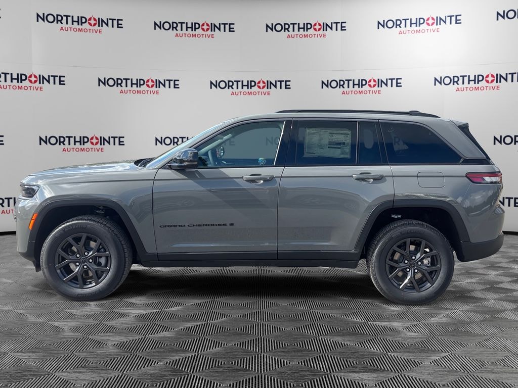 New 2027 Jeep Grand Cherokee LAREDO ALTITUDE 4X4 Sport Utility