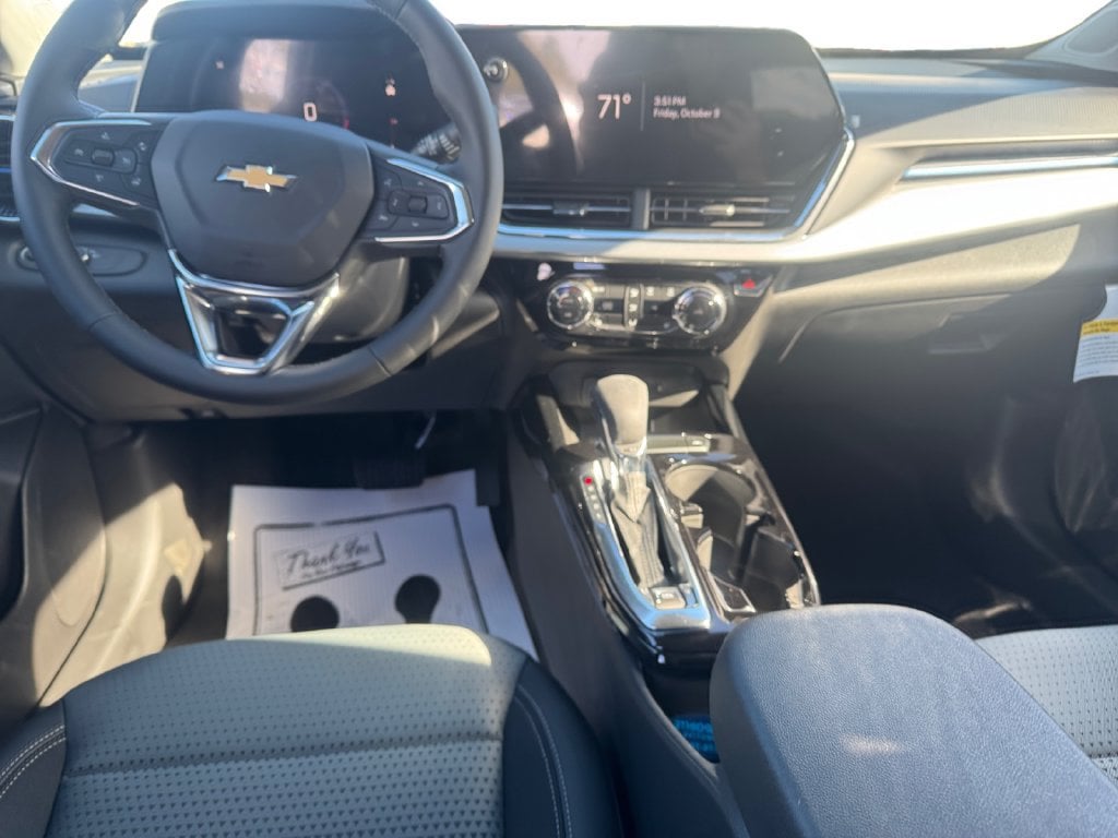 2026 Chevrolet Trax LT - Photo 10