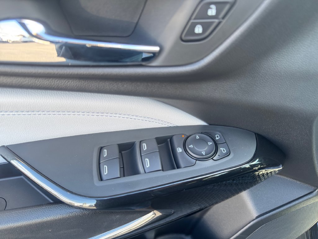 2026 Chevrolet Trax LT - Photo 17