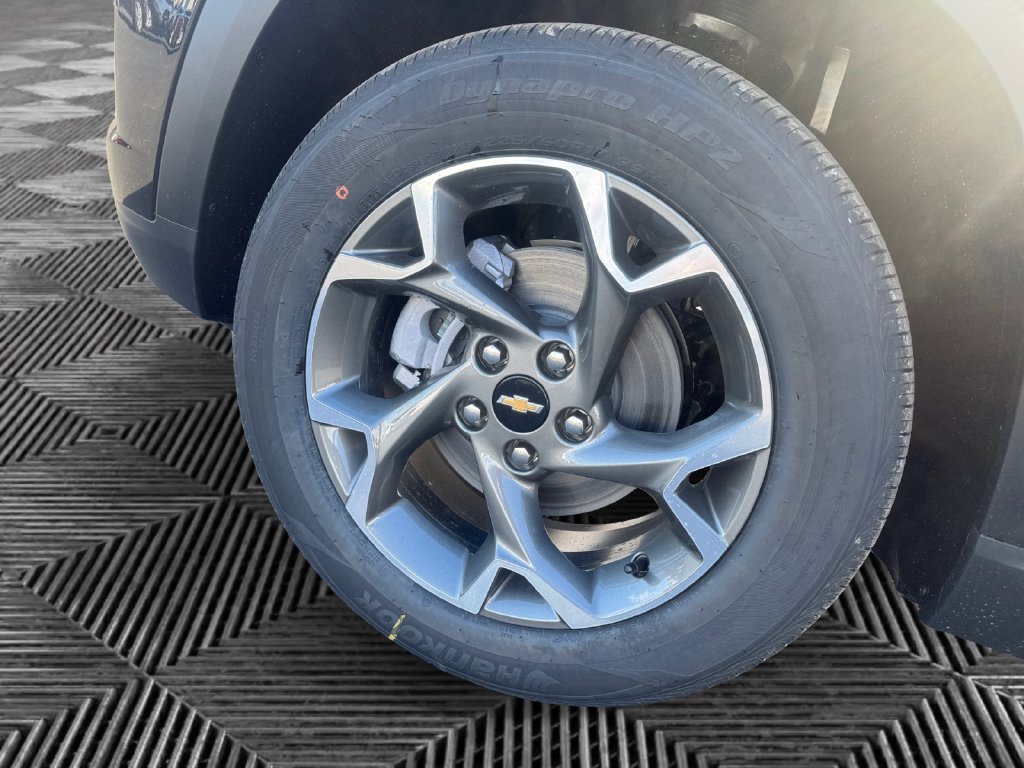 2026 Chevrolet Trax LT - Photo 14