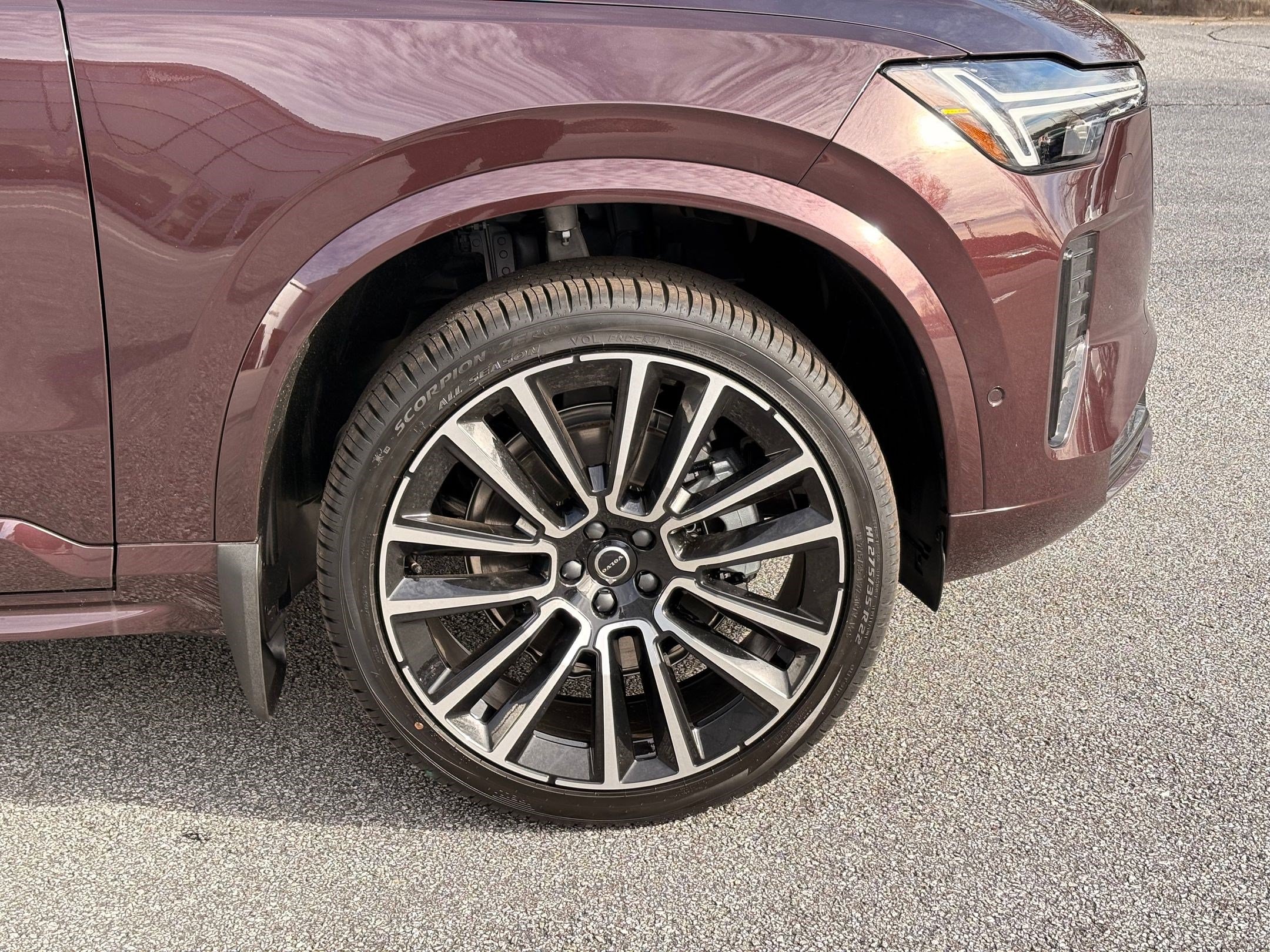 2026 Volvo XC90 Ultra - Photo 11