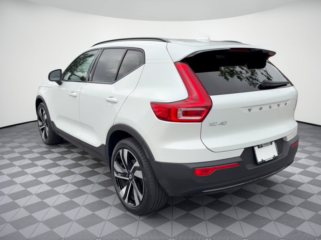 Used 2024 Volvo XC40 Plus Dark Theme SUV