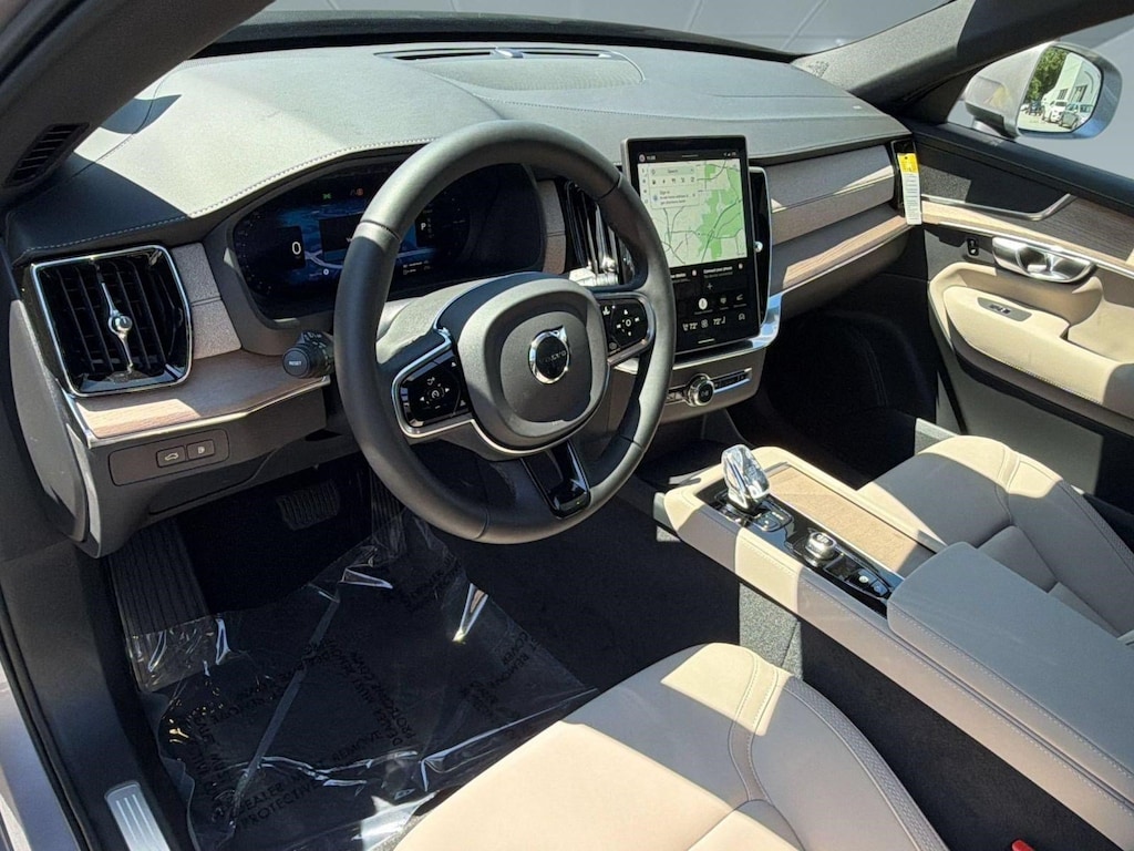 New 2026 Volvo XC90 plug-in hybrid T8 Plus 7-Seater SUV