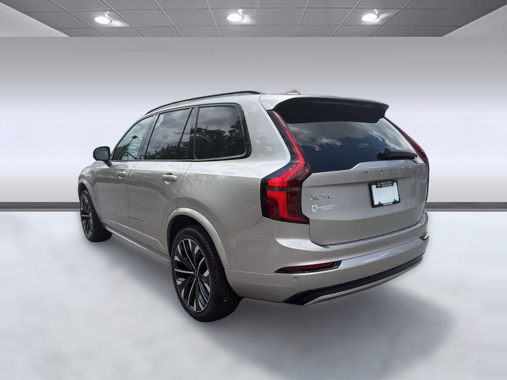 New 2026 Volvo XC90 plug-in hybrid T8 Ultra Dark Theme 7-Seater SUV