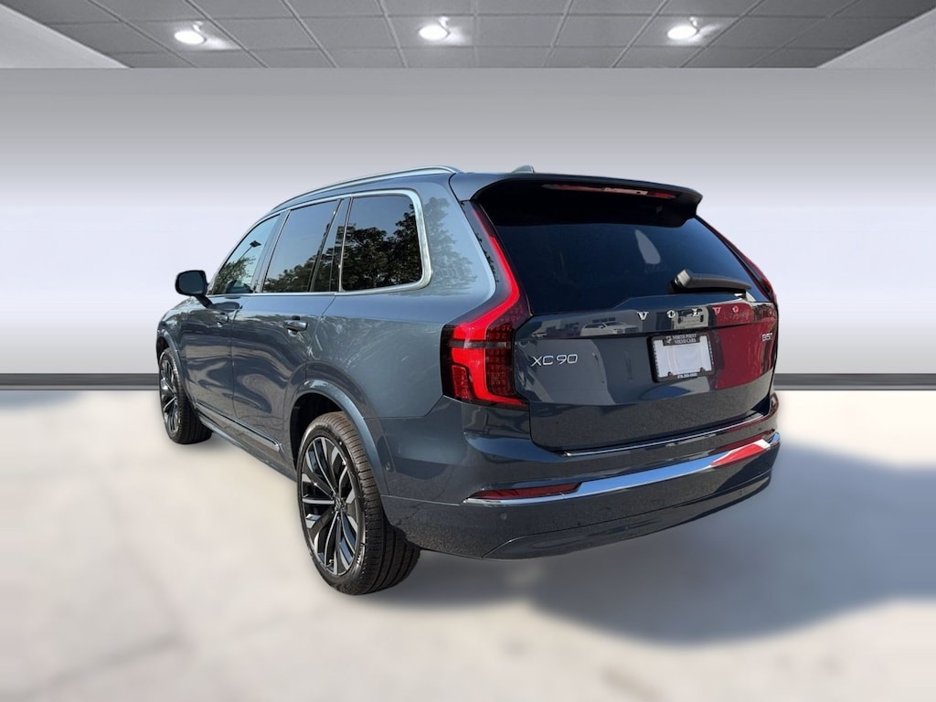 New 2027 Volvo XC90 B5 Plus SUV