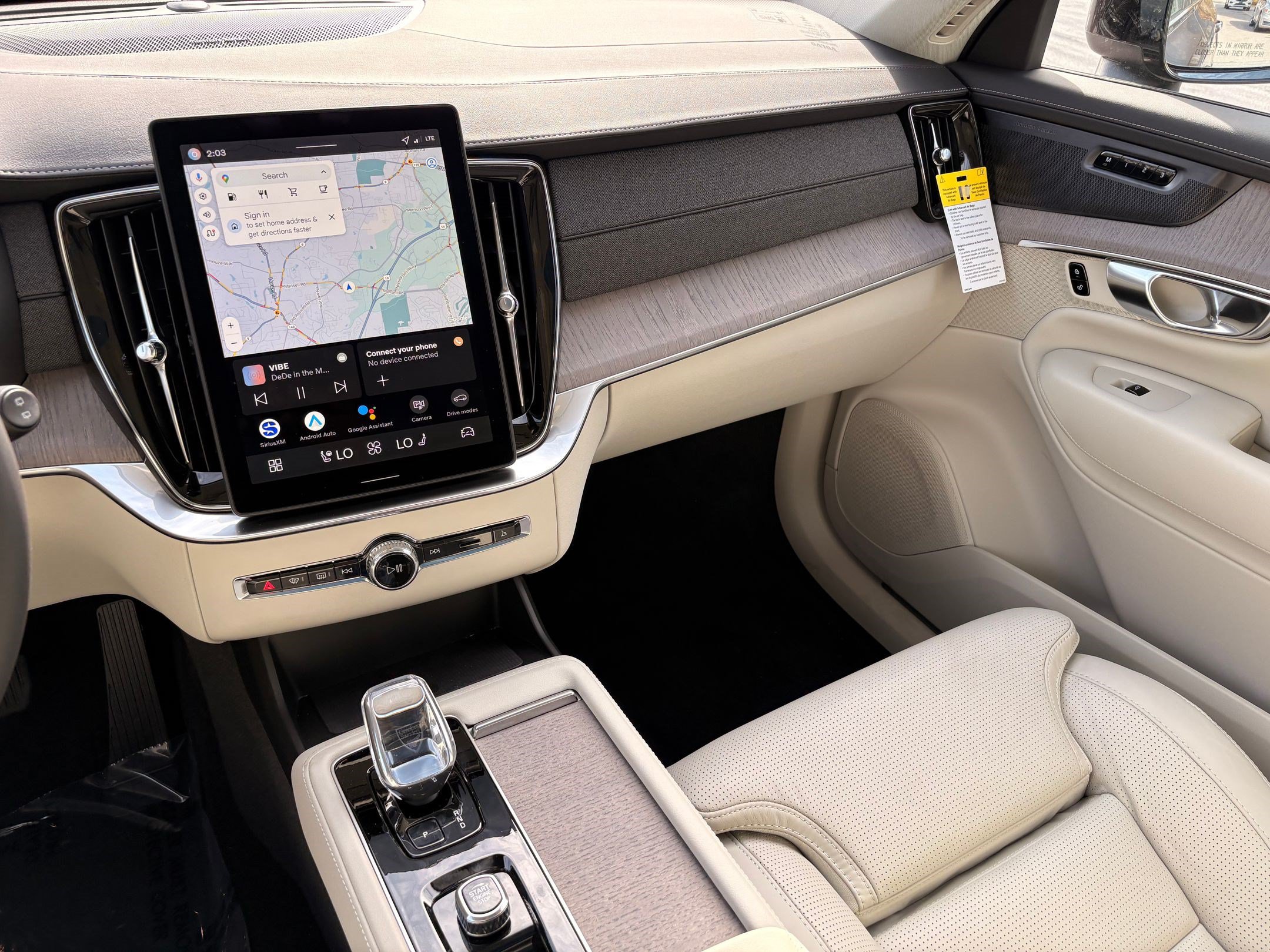 2026 Volvo XC90 Ultra - Photo 24