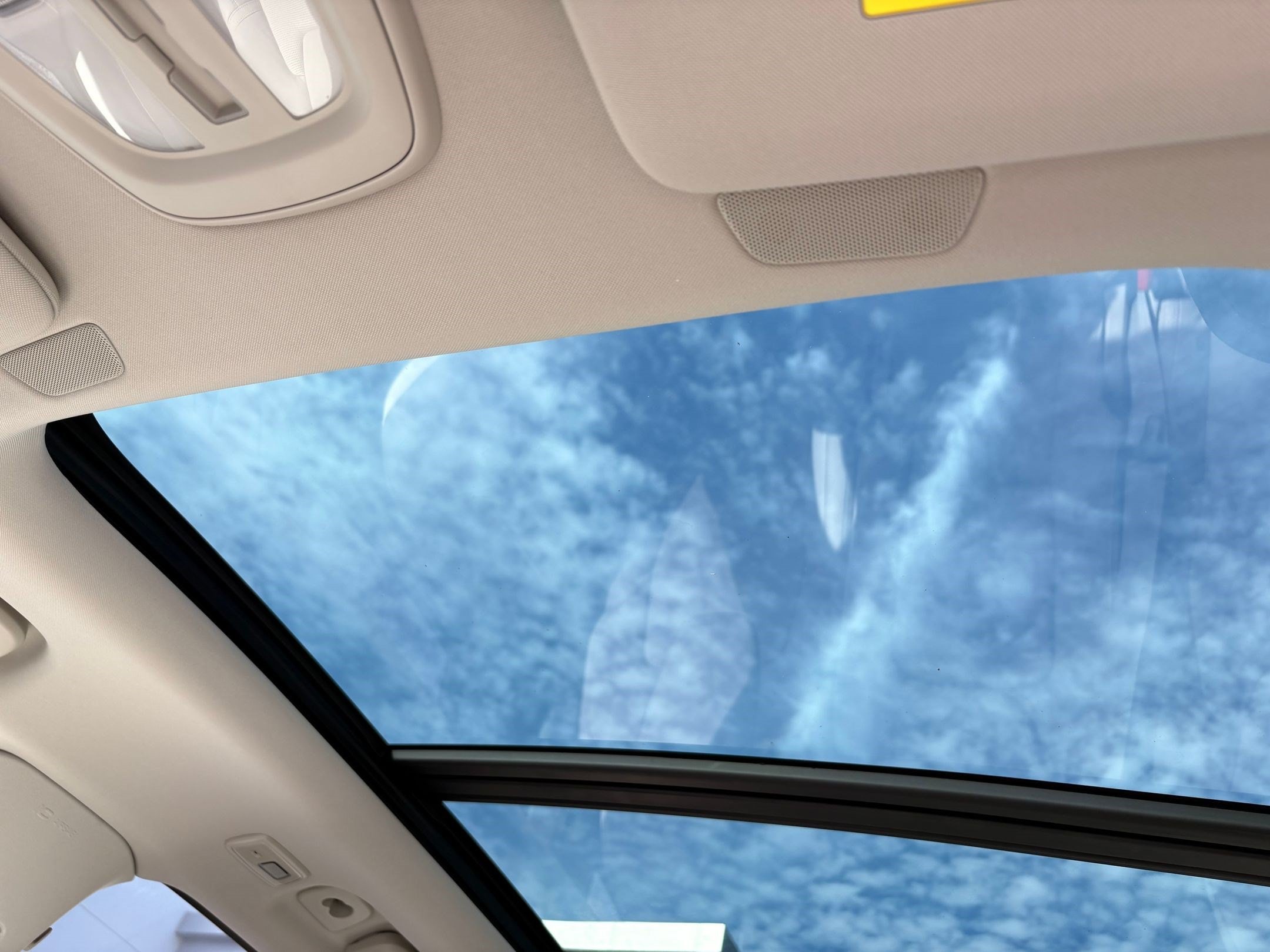 2026 Volvo XC90 Ultra - Photo 15