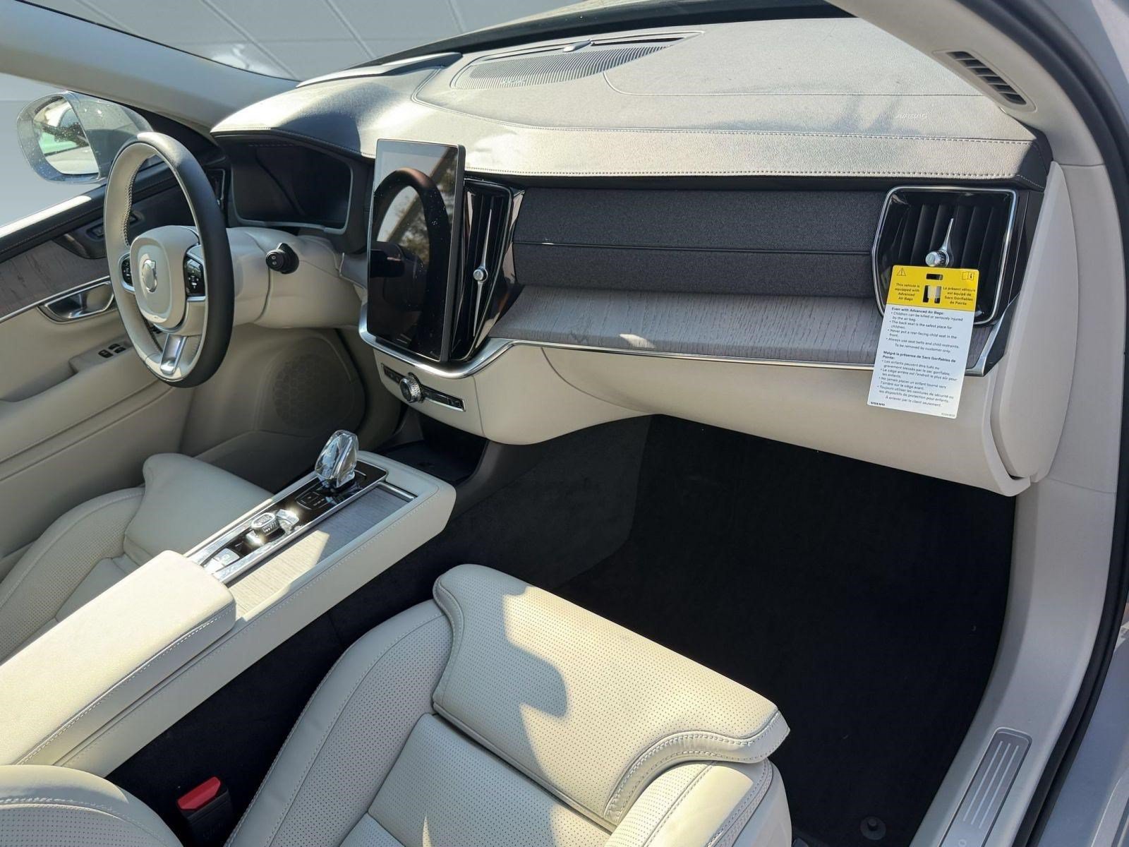 2026 Volvo XC90 Ultra - Photo 28
