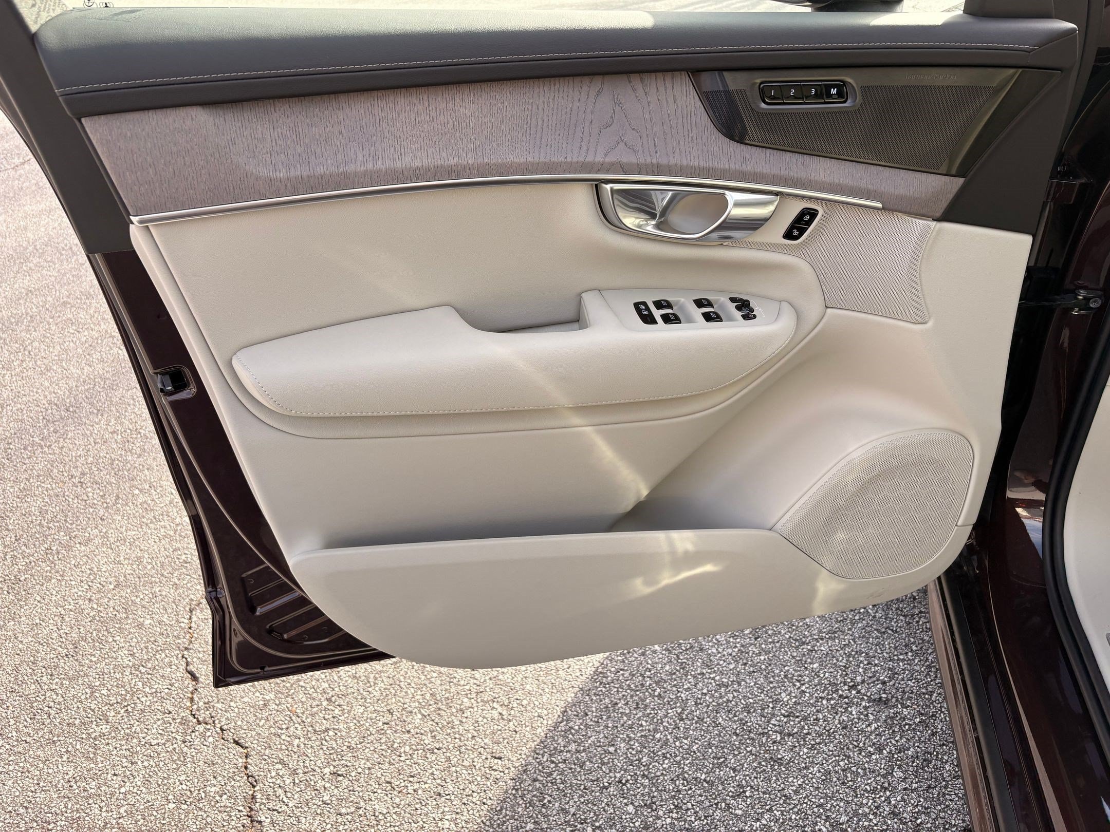 2026 Volvo XC90 Ultra - Photo 22