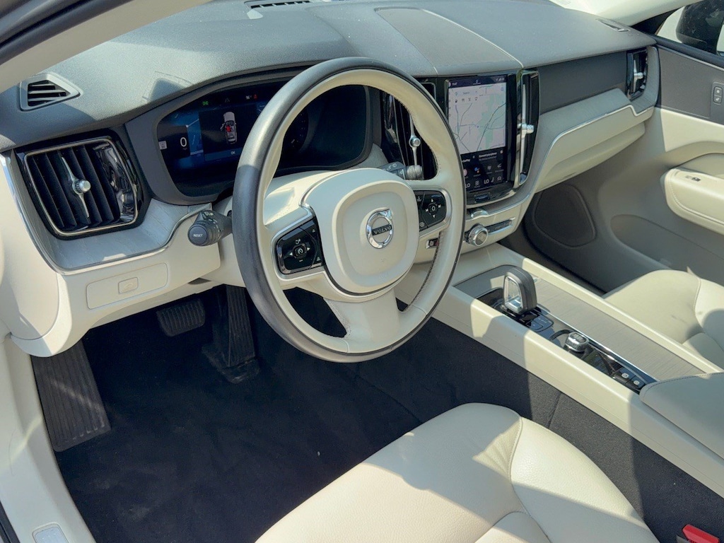 Certified 2024 Volvo XC60 B5 Plus SUV