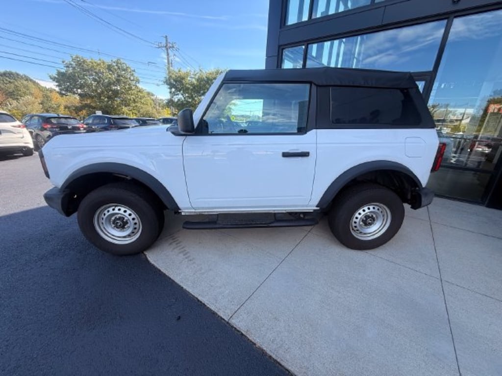 Used 2025 Ford Bronco Base SUV