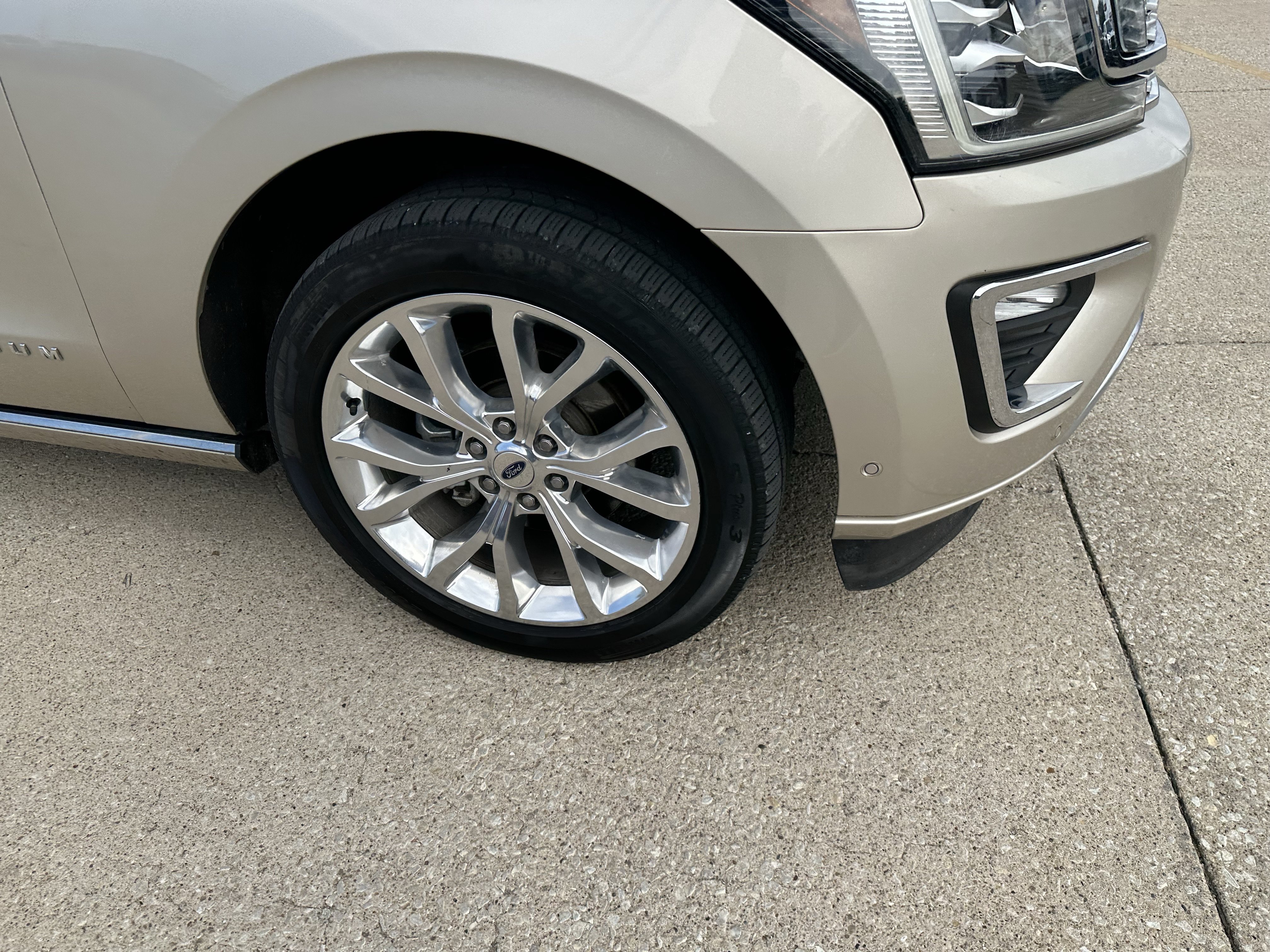 Used 2018 Ford Expedition Max Platinum SUV