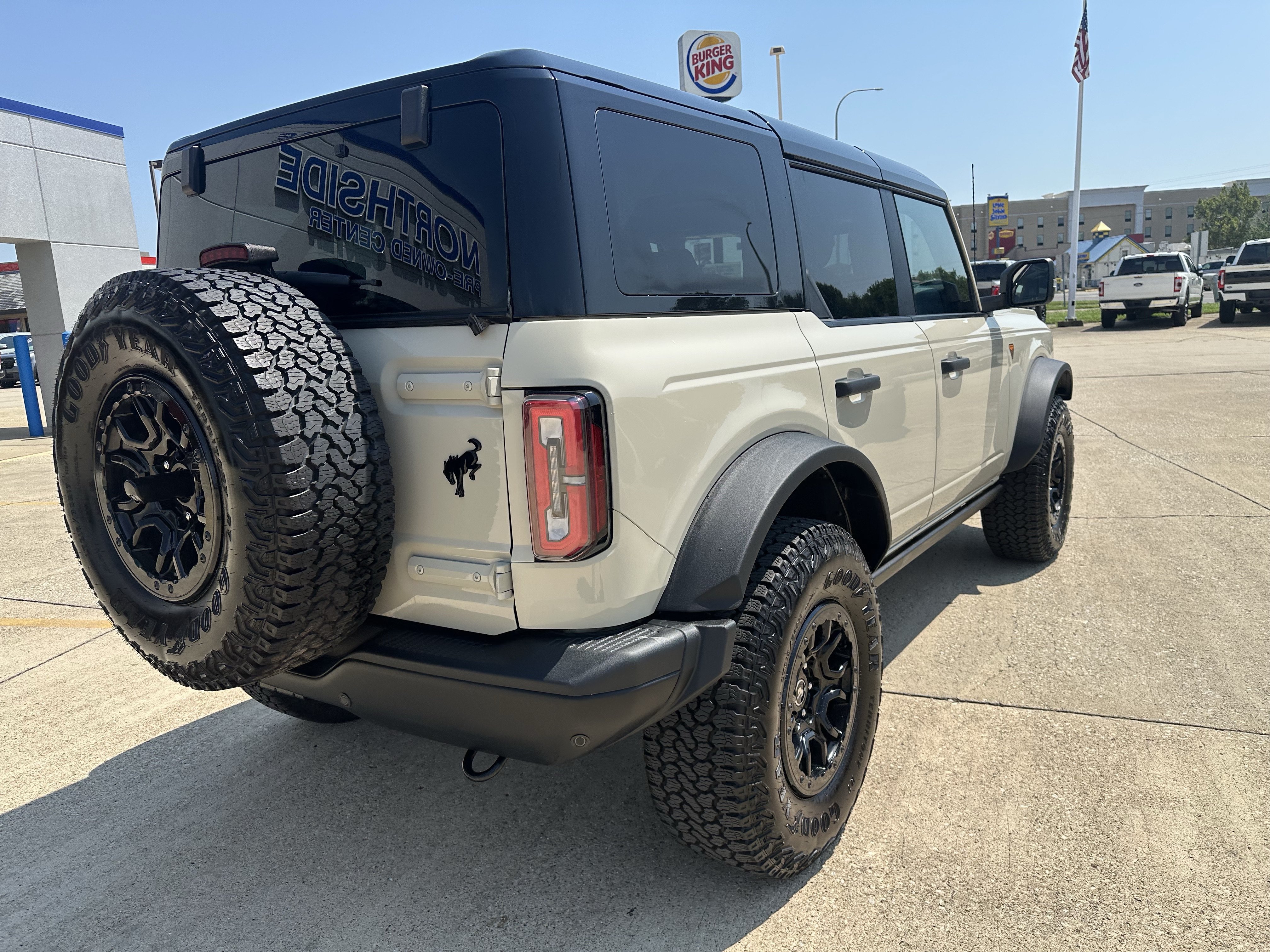 Used 2025 Ford Bronco Badlands SUV