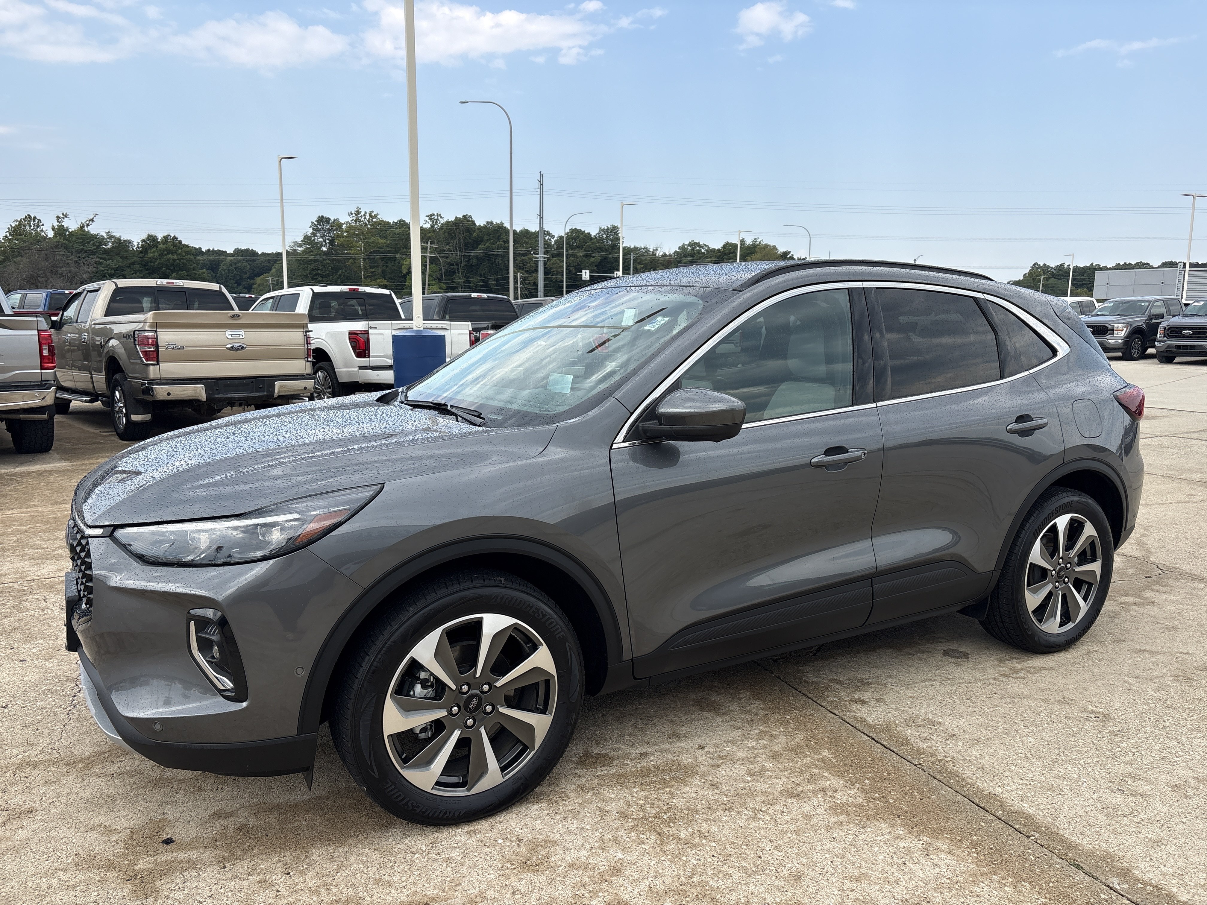 Used 2023 Ford Escape Platinum SUV