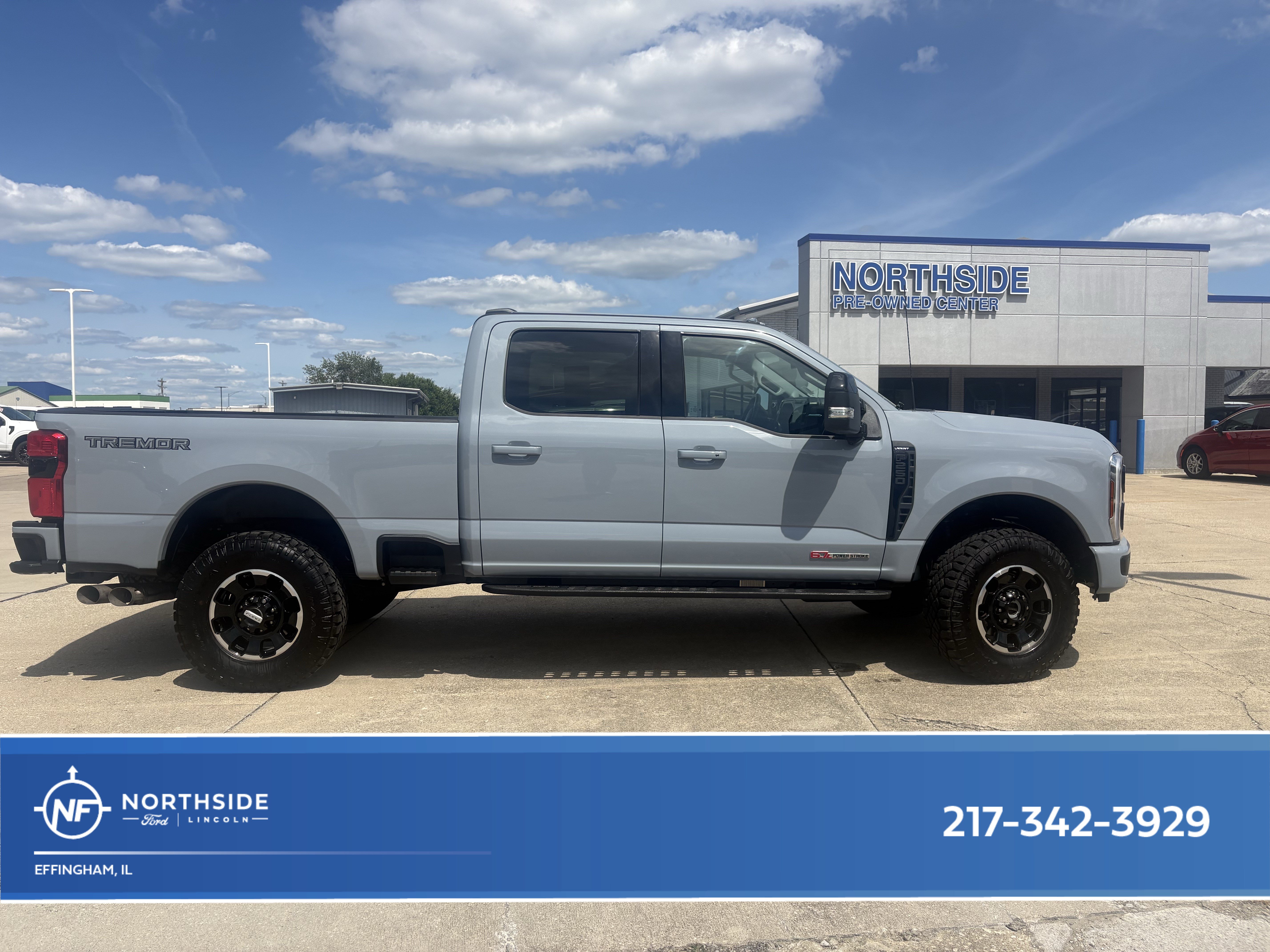 Used 2026 Ford F-250 Lariat Tremor Black Appearance Pkg. Truck Crew Cab