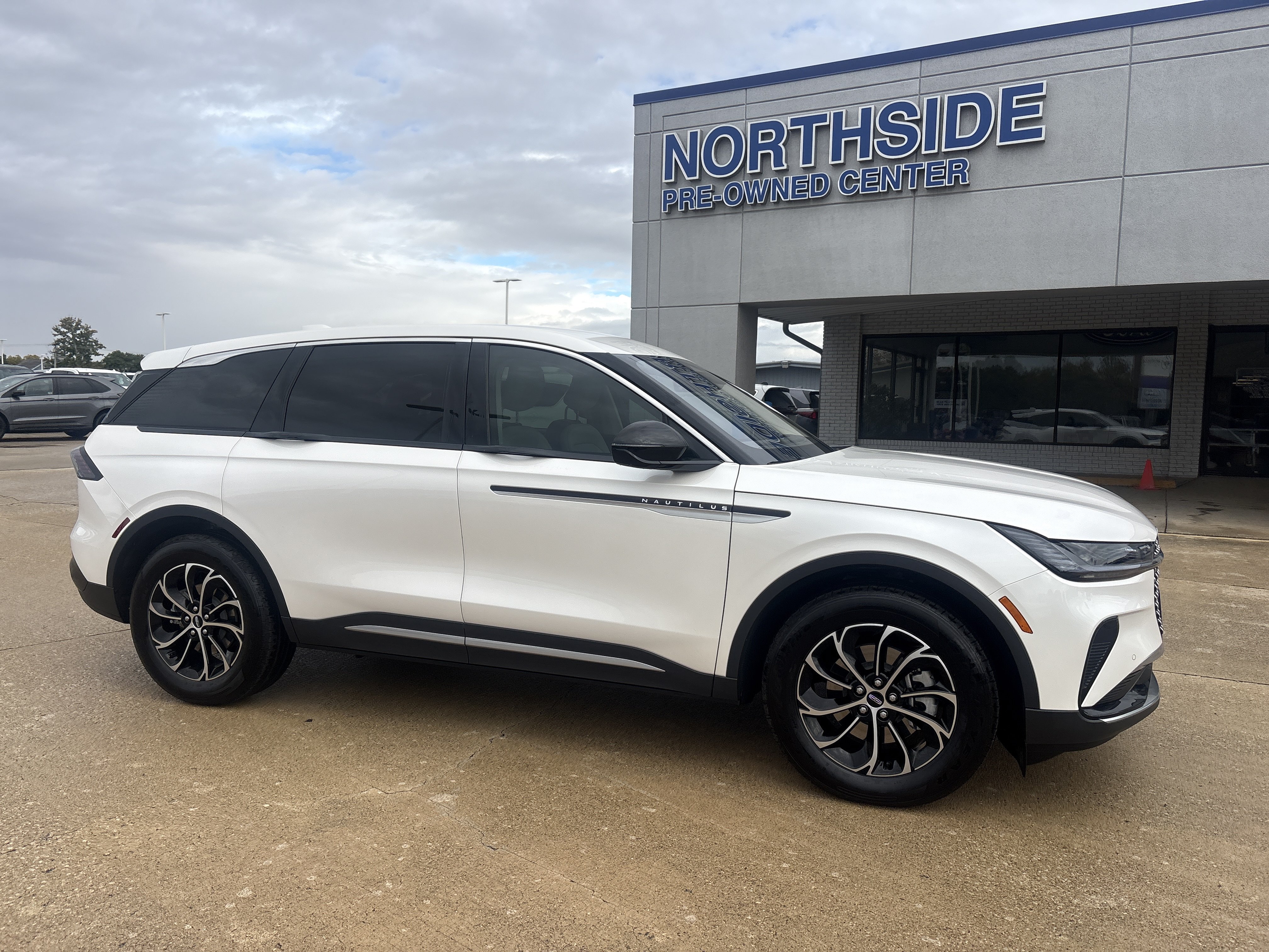 2026 Lincoln Nautilus