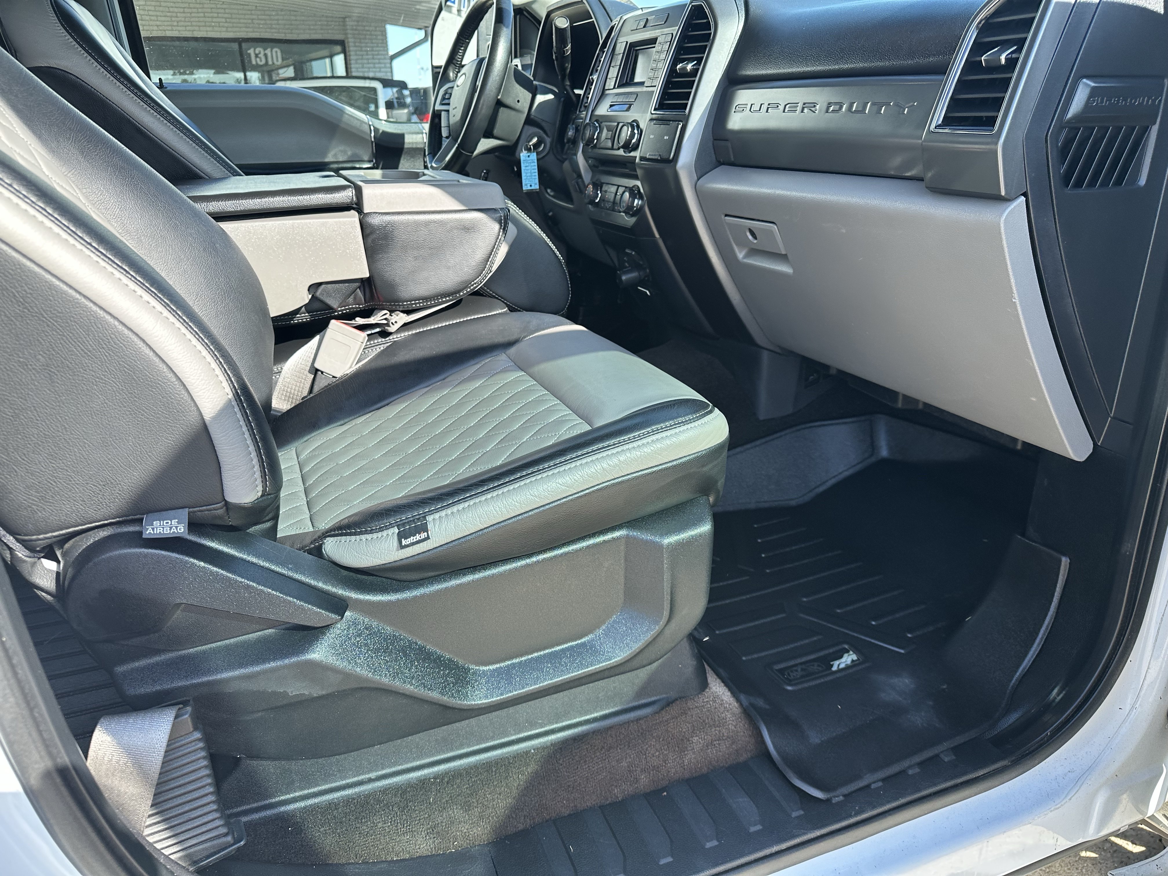 Used 2018 Ford F-250 Lariat Truck Crew Cab