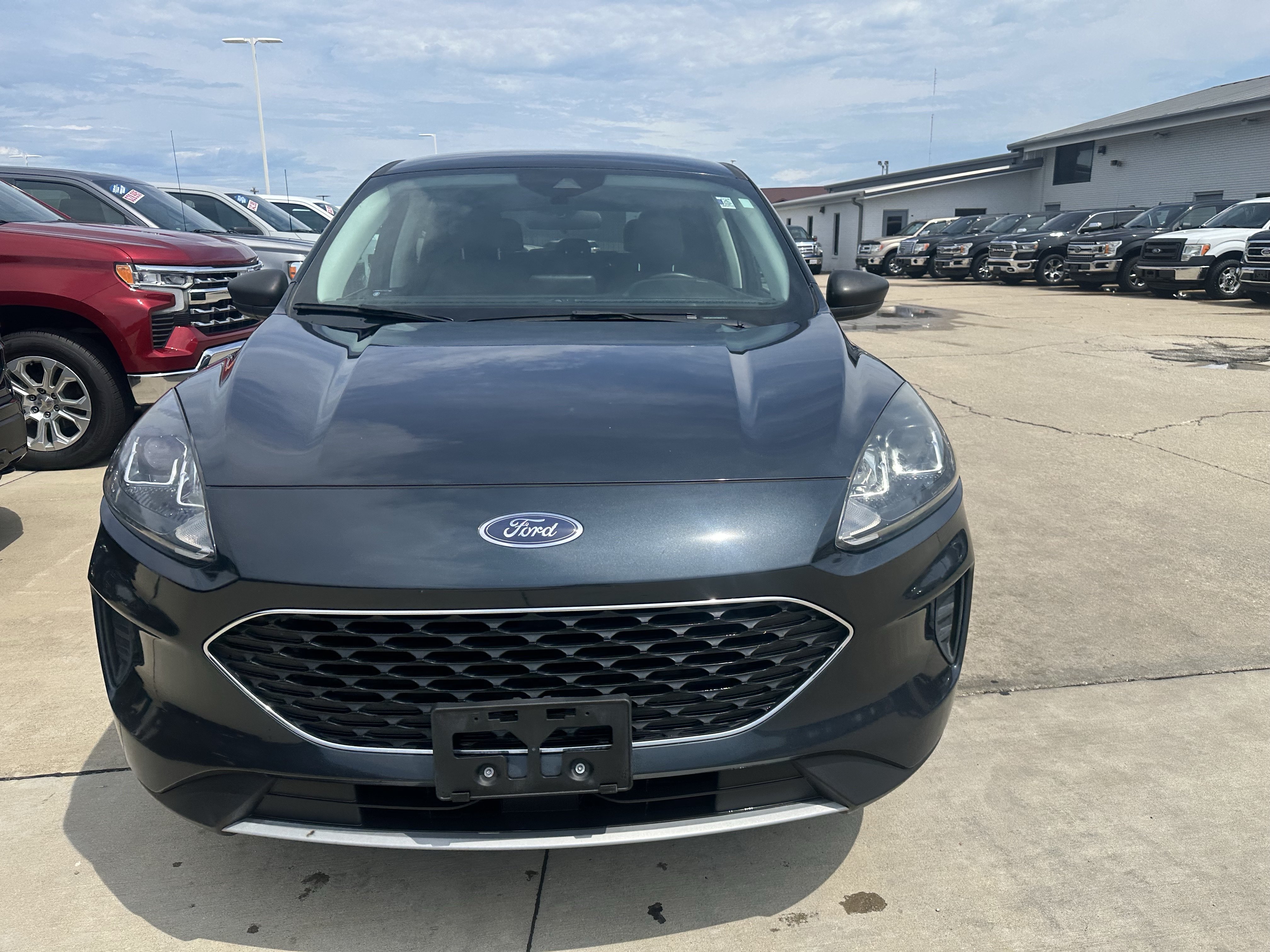 Used 2022 Ford Escape PHEV SE Plug-In Hybrid SUV