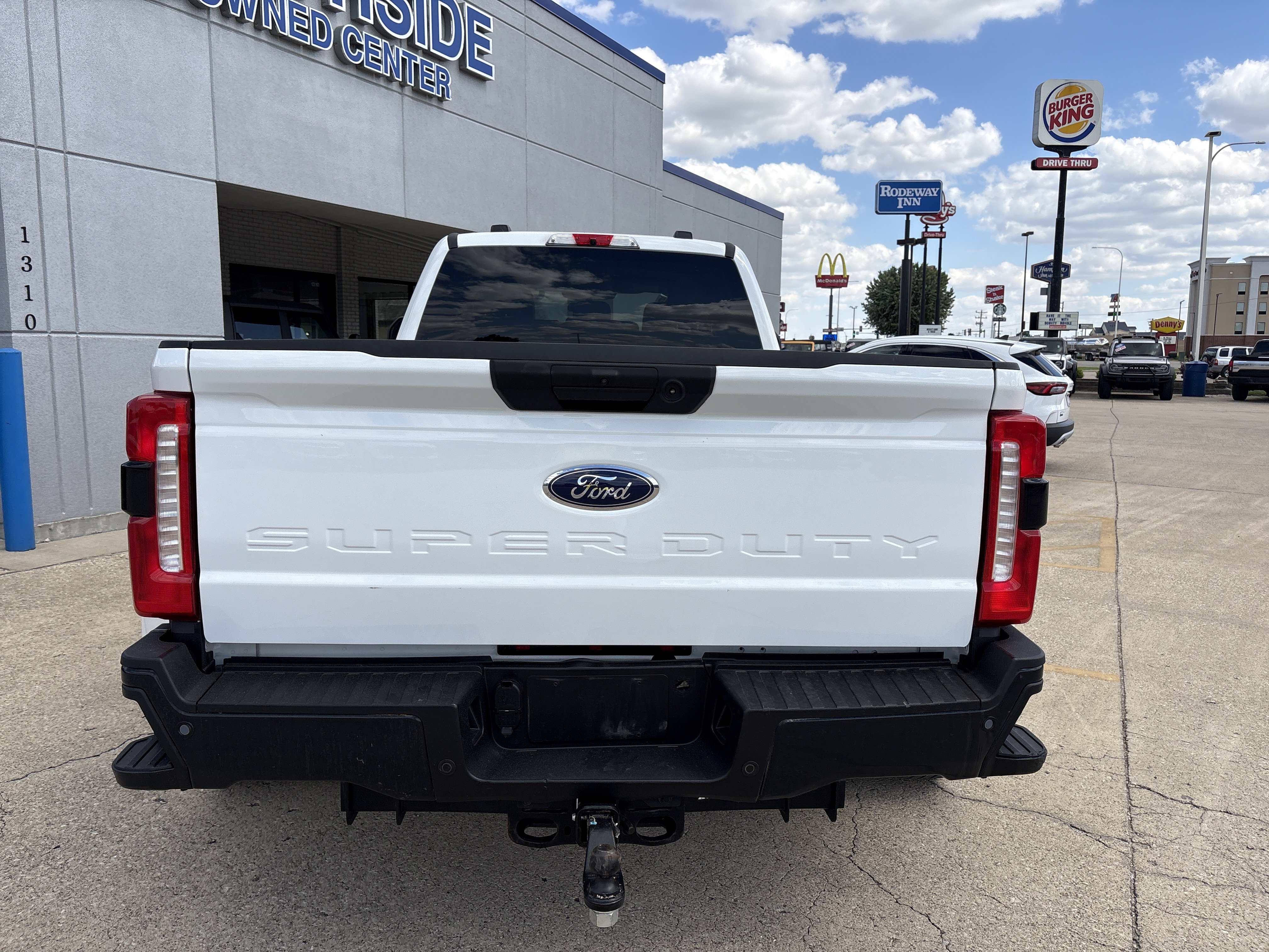 Used 2023 Ford F-350 XL Truck Crew Cab