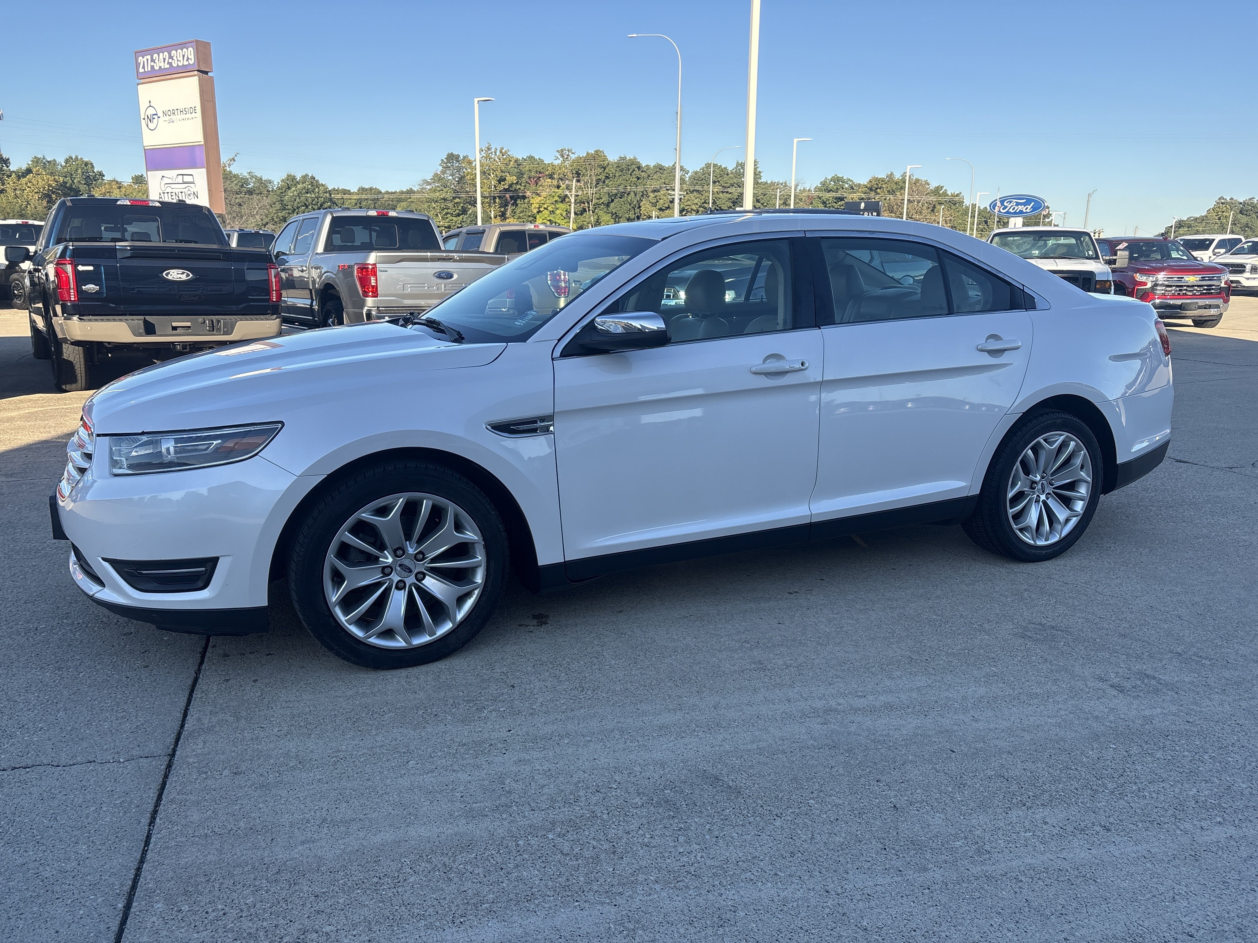 Used 2019 Ford Taurus Limited Sedan