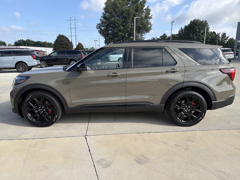 New 2027 Ford Explorer ST SUV