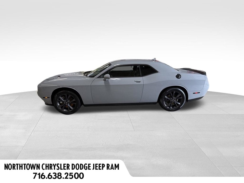 Used 2021 Dodge Challenger SXT Coupe