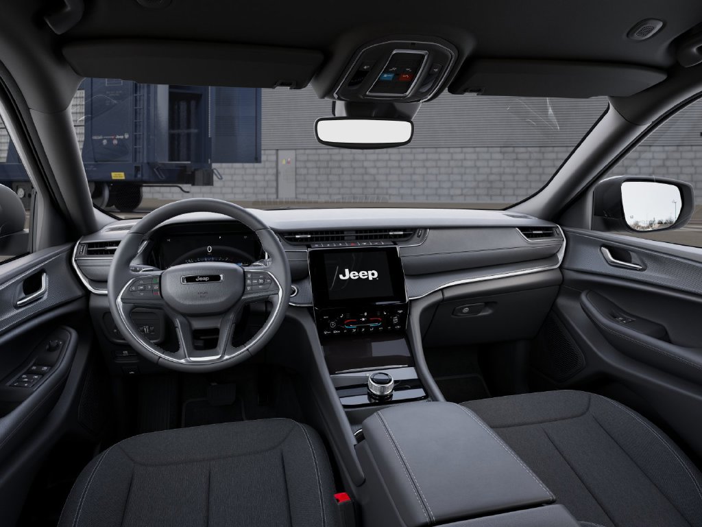 2026 Jeep Grand Cherokee Laredo - Photo 15