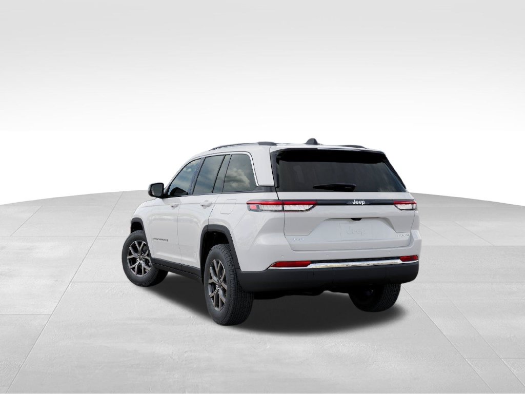 New 2027 Jeep Grand Cherokee Laredo X Sport Utility