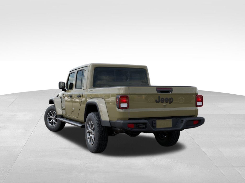 New 2026 Jeep Gladiator Sport S Pickup