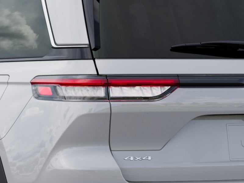 2026 Jeep Grand Cherokee Laredo - Photo 10