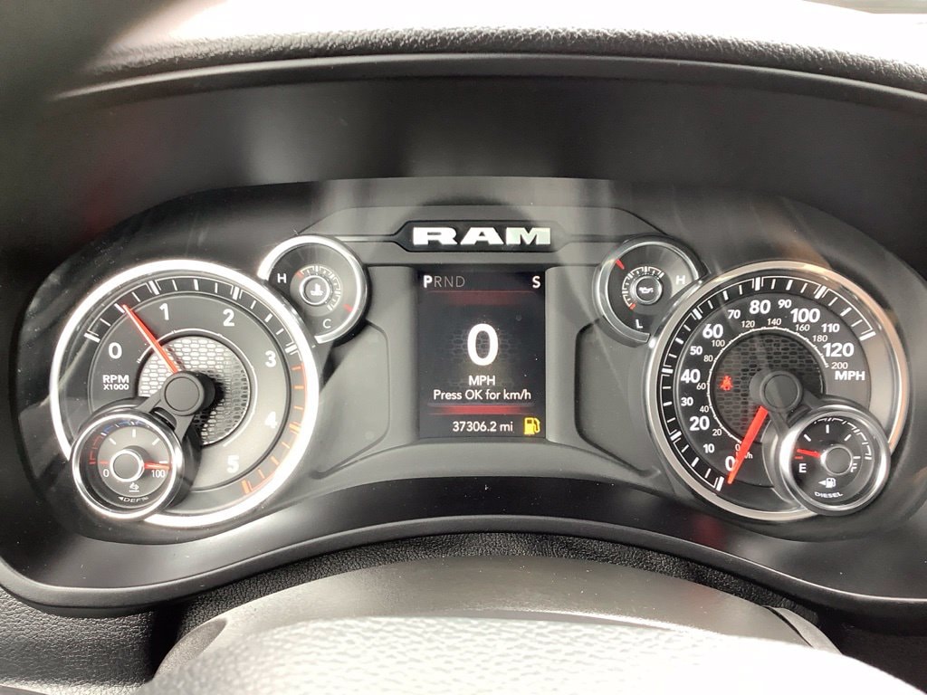 2024 RAM Ram 3500 Pickup Big Horn - Photo 33