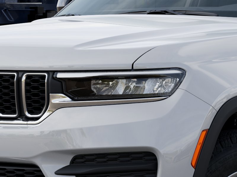 2026 Jeep Grand Cherokee Laredo - Photo 11